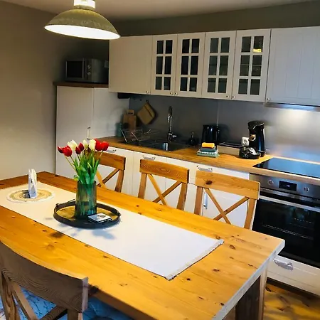 C Im Antika Apartament *